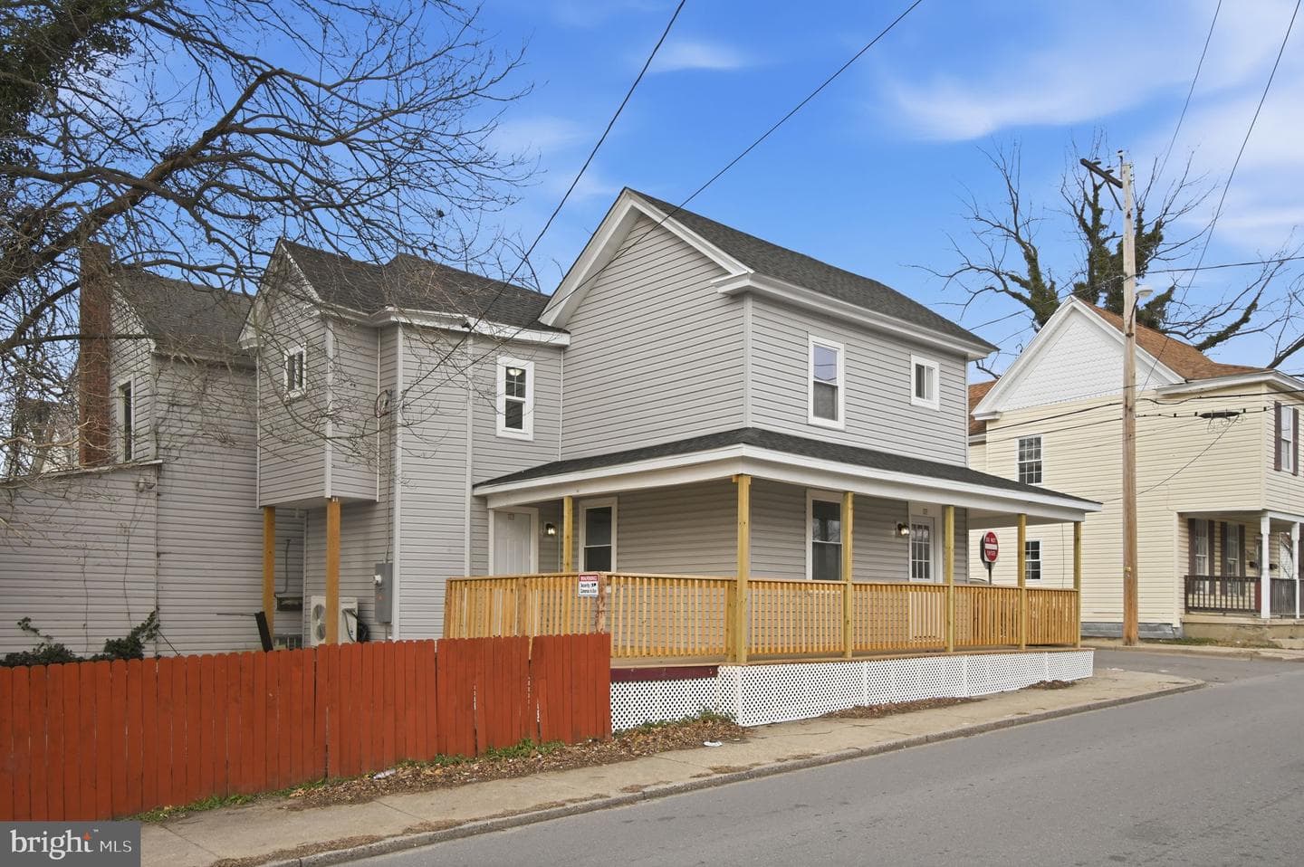 603 Academy Street photo 4