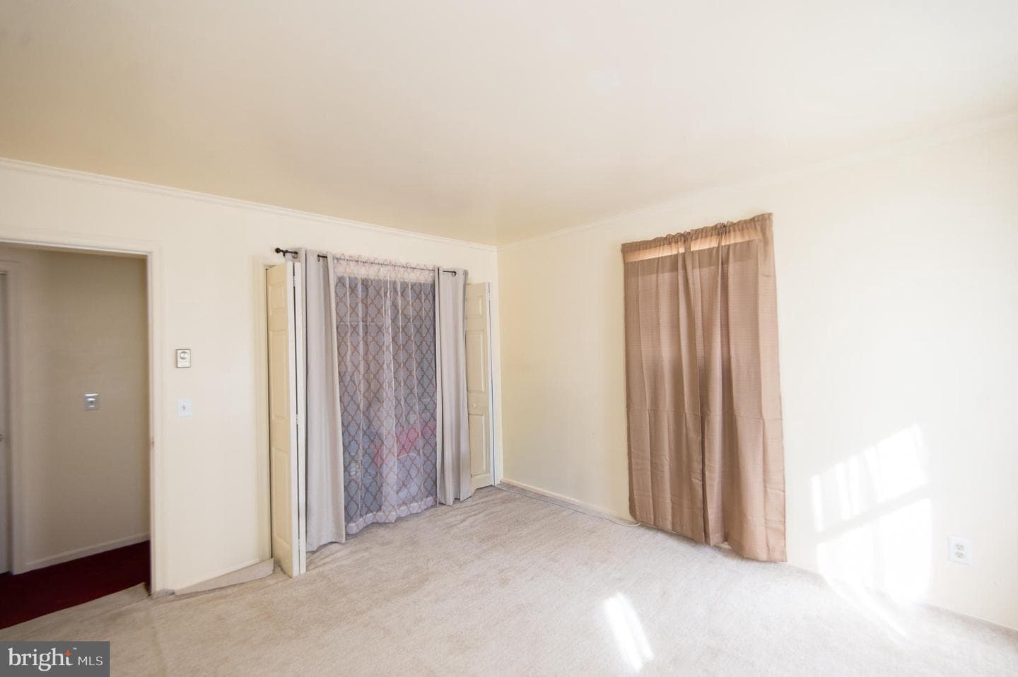 807 Bayly Road photo 20