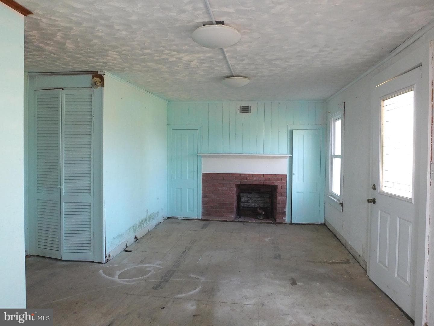 1213 Horse Point Road photo 20
