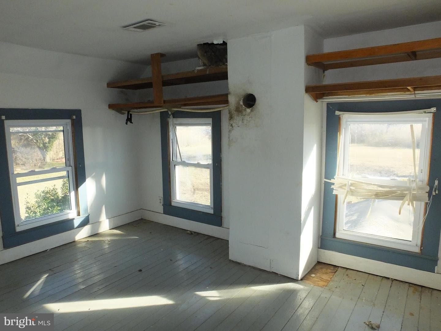 1213 Horse Point Road photo 21