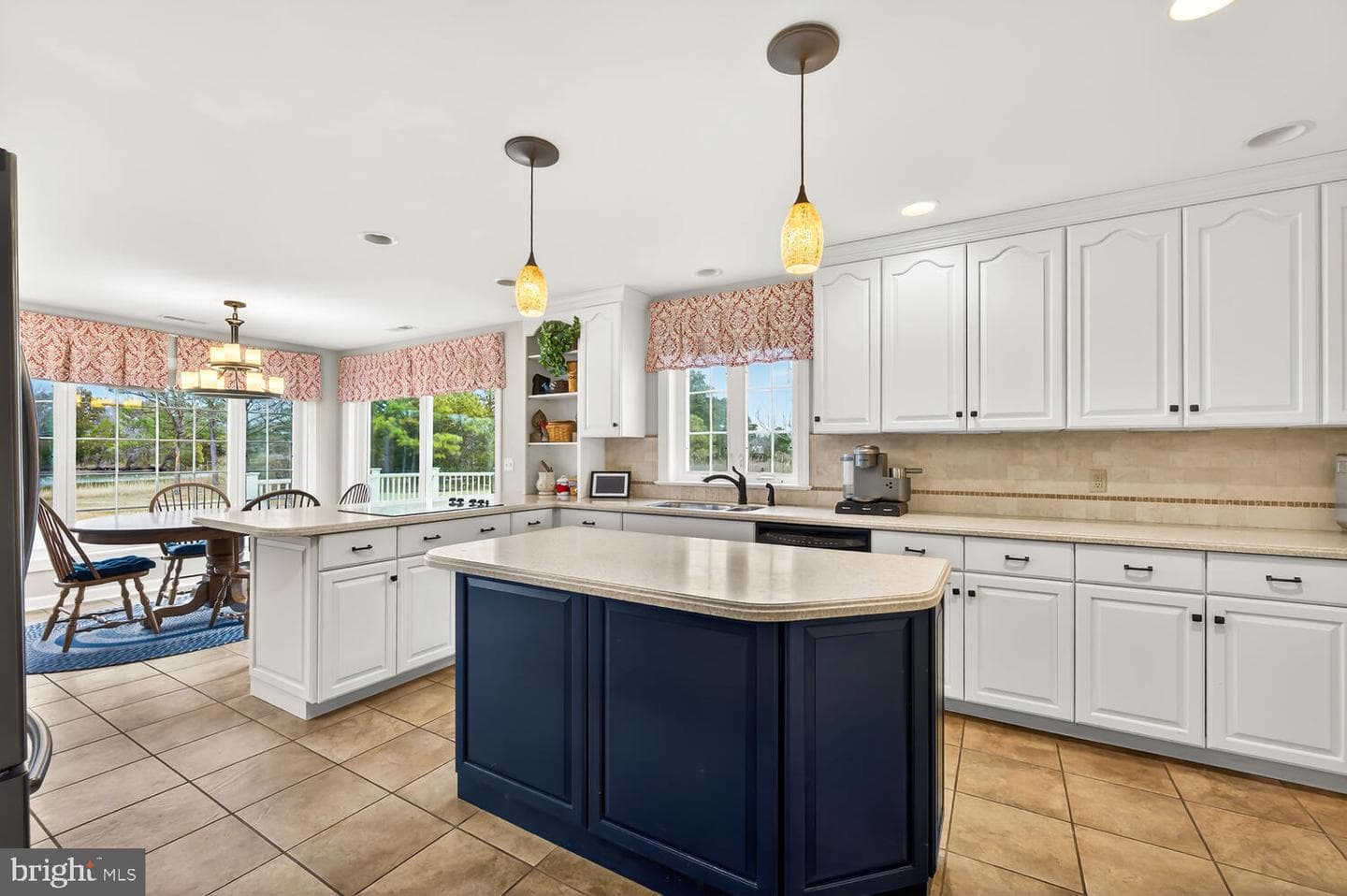 5211 Heron Road photo 15