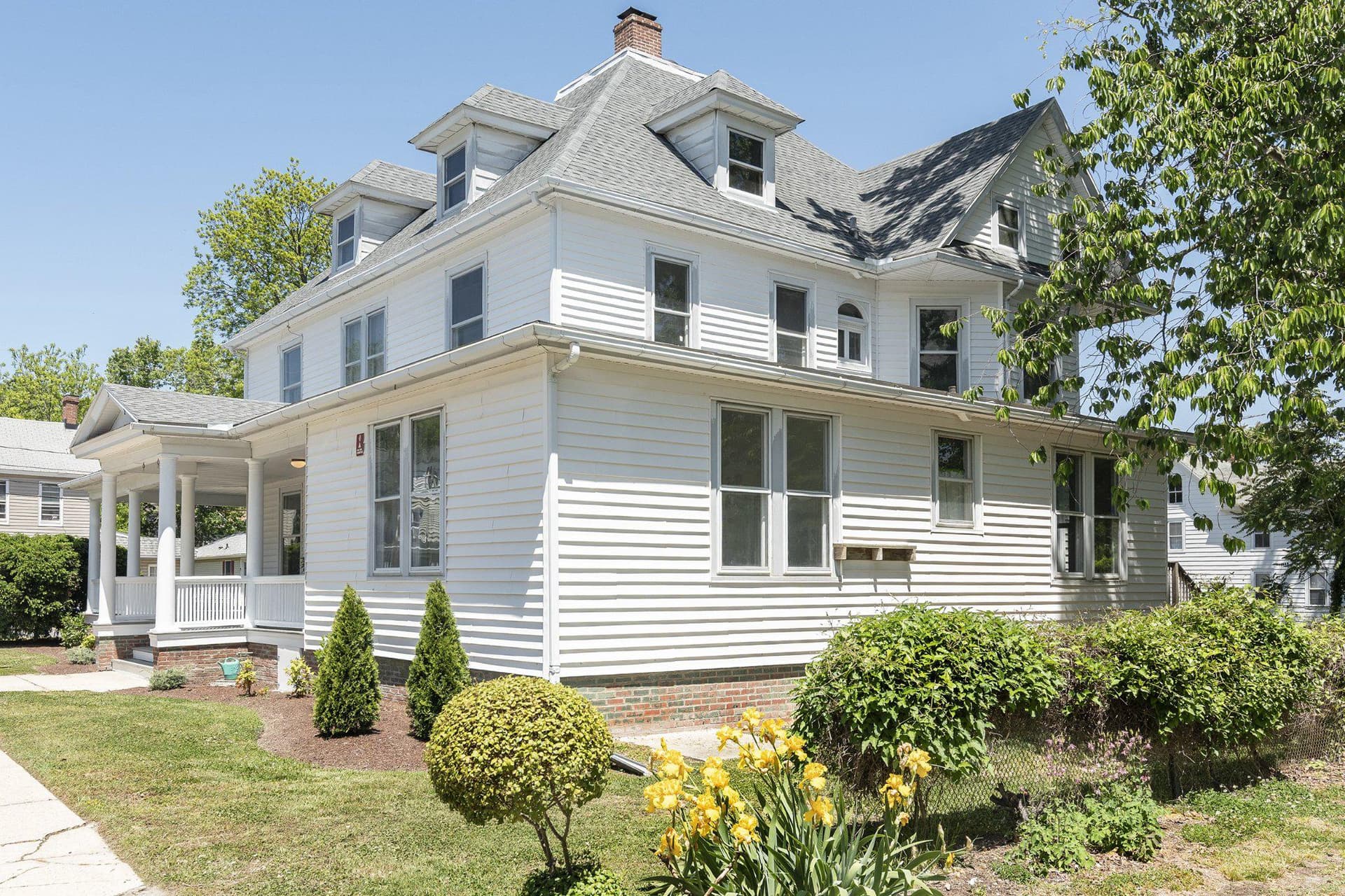 709 Church Street photo 3