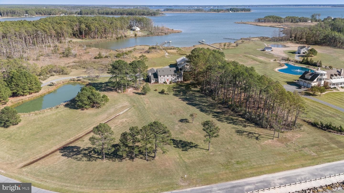 5253 Ragged Point Road photo 3