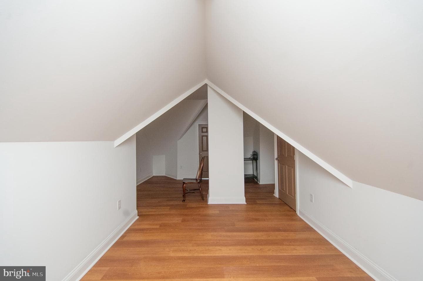 1003 Travers Street photo 46