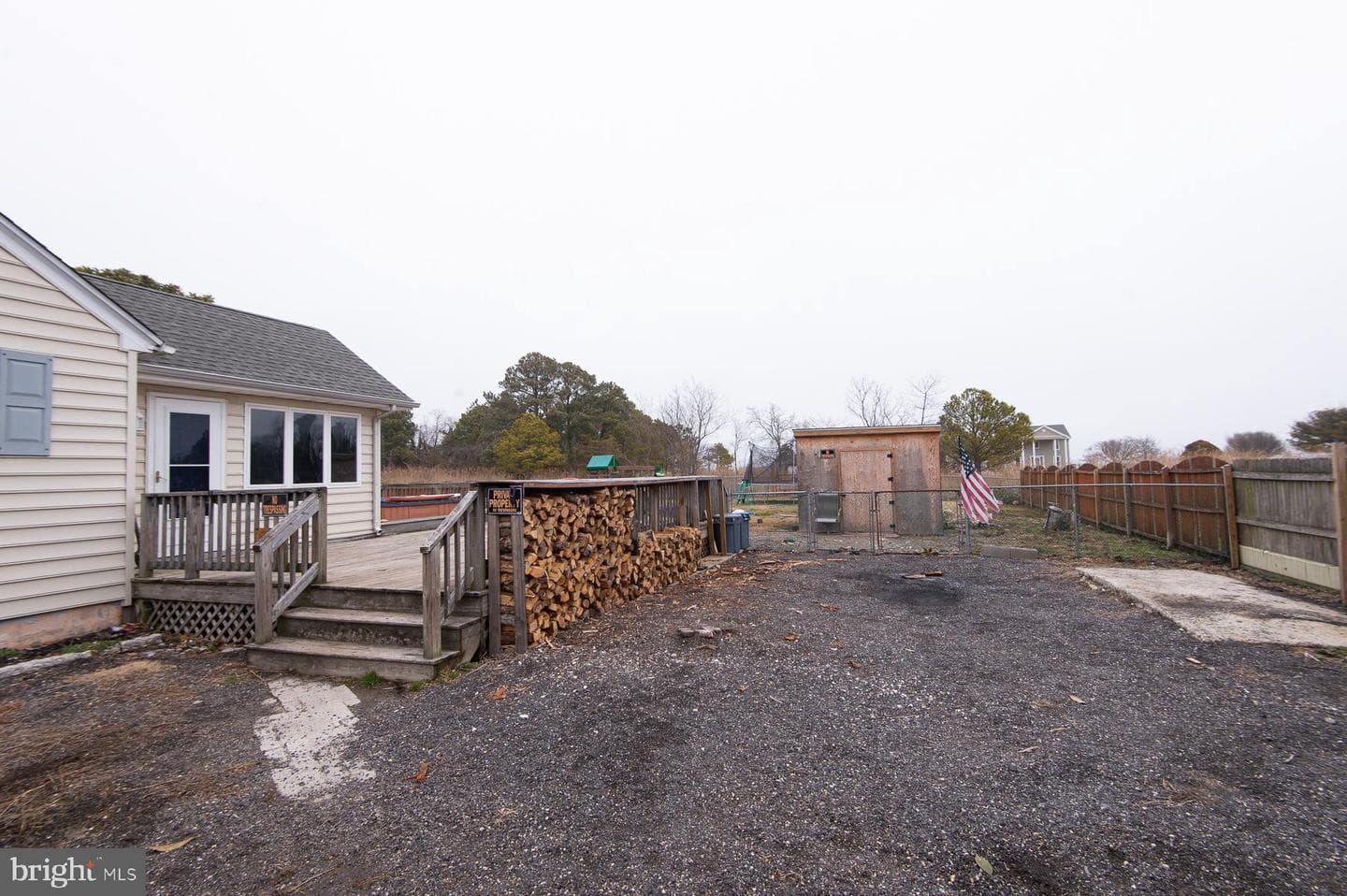 2537 Old House Point Road photo 4