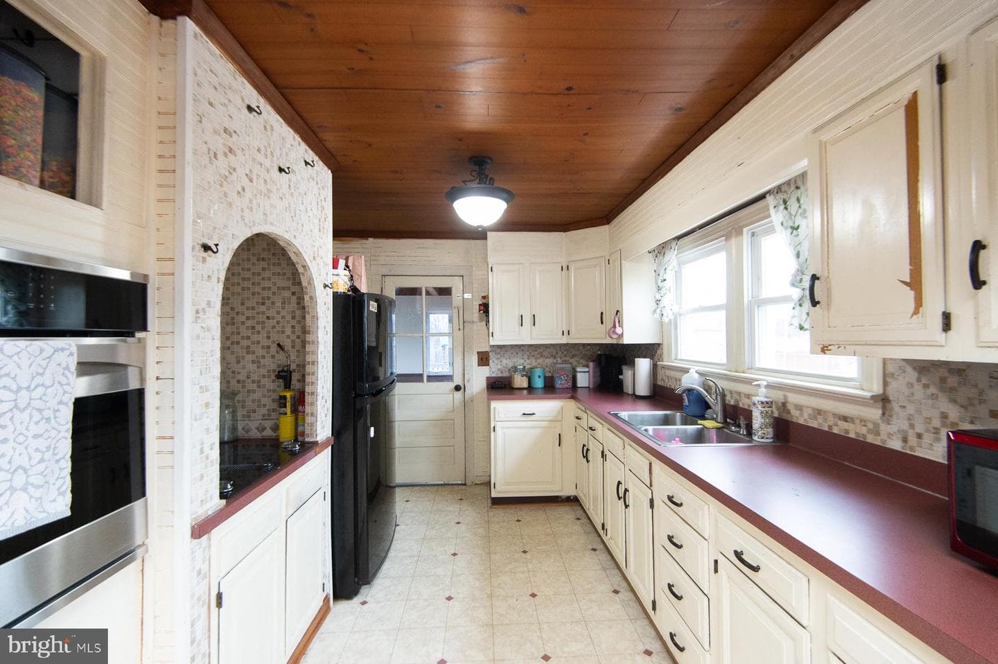 2537 Old House Point Road photo 8