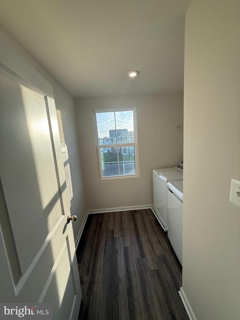 110 Mariners Way photo 20