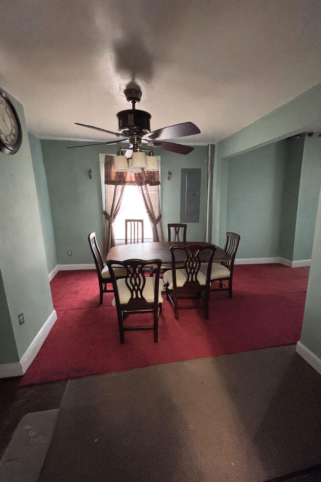 810 Locust Street photo 4