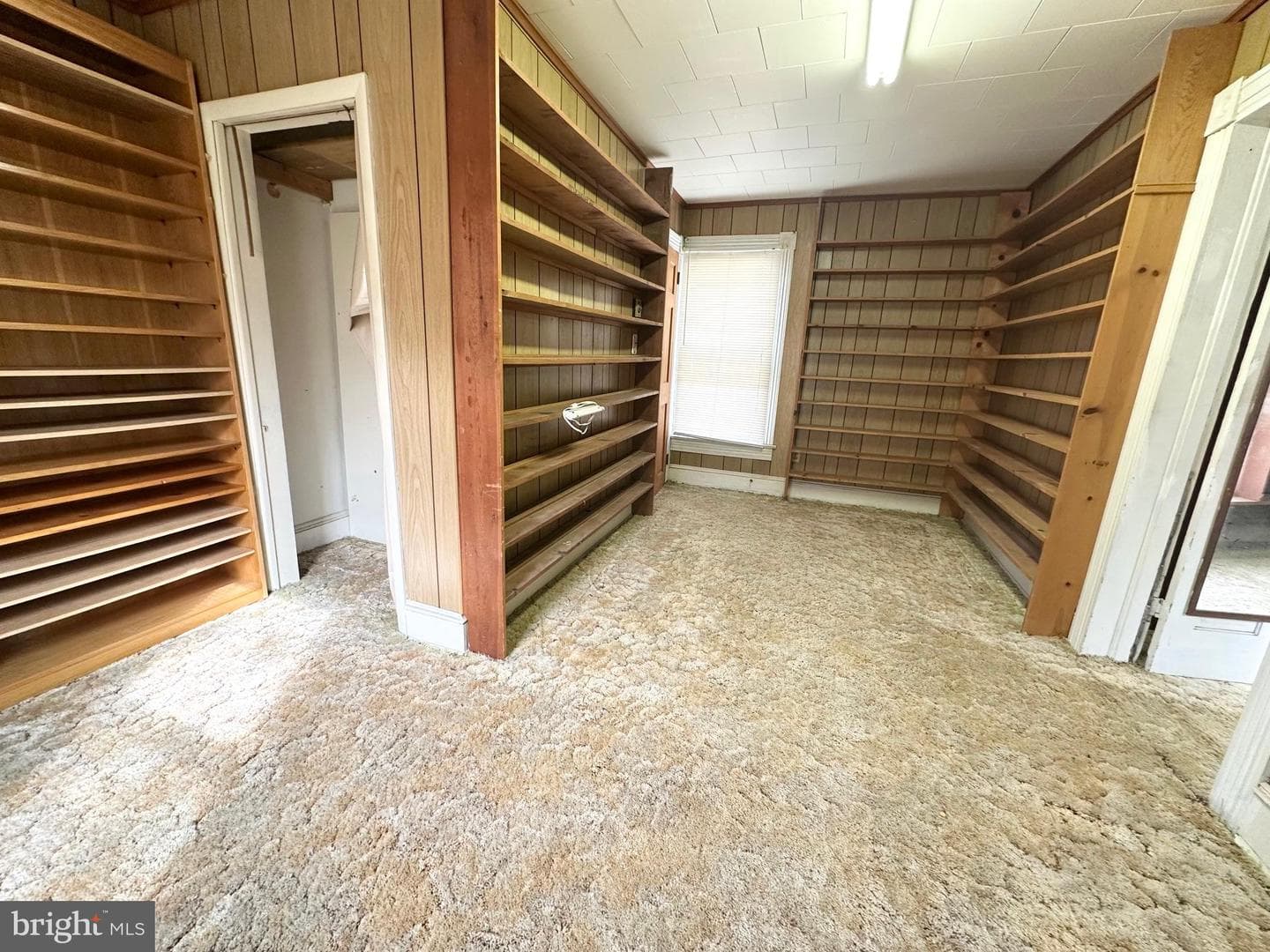 916 Race Street photo 18