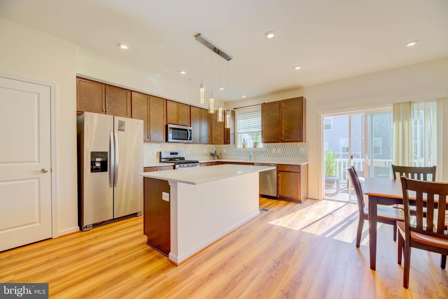 343 Shipyard Drive photo 11