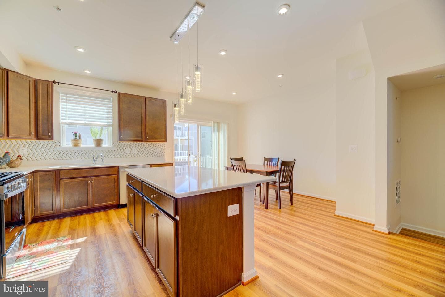 343 Shipyard Drive photo 12