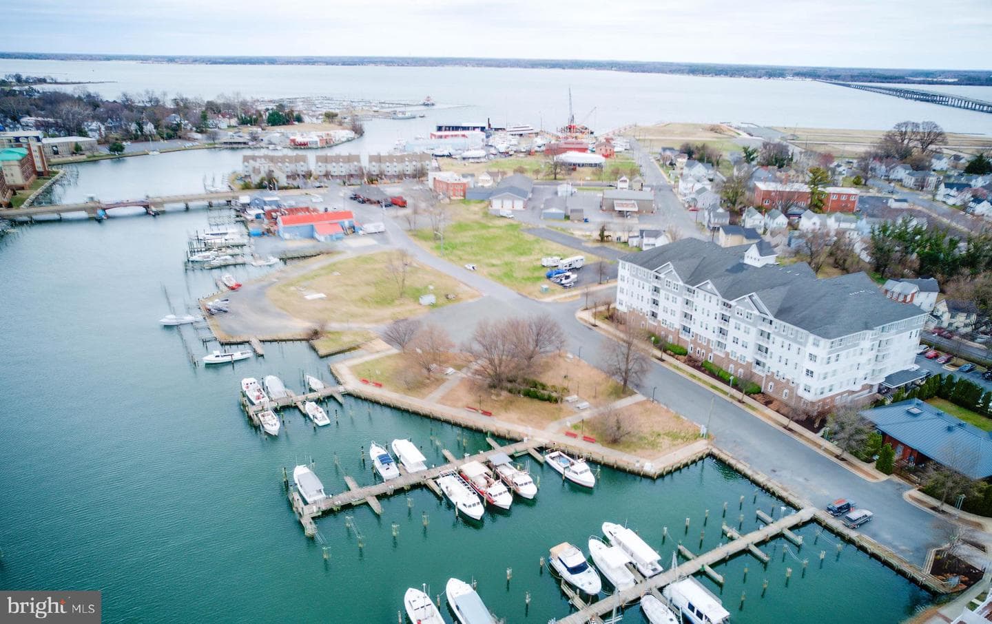 343 Shipyard Drive photo 77