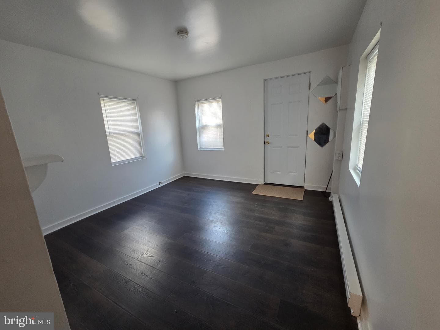 909 Pine Street photo 13