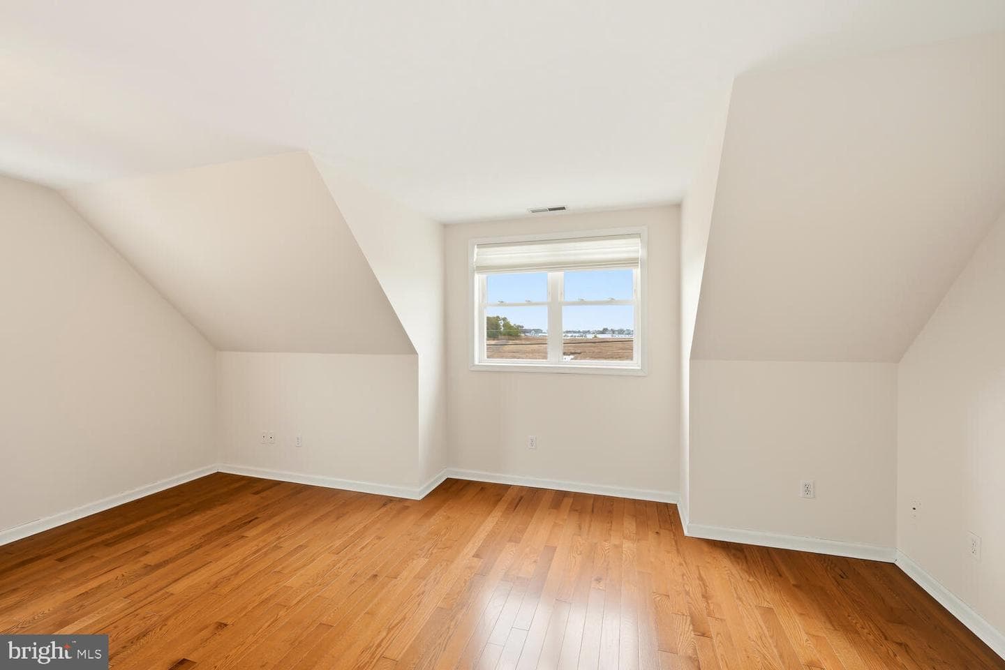 2576 Hoopers Island Road photo 23