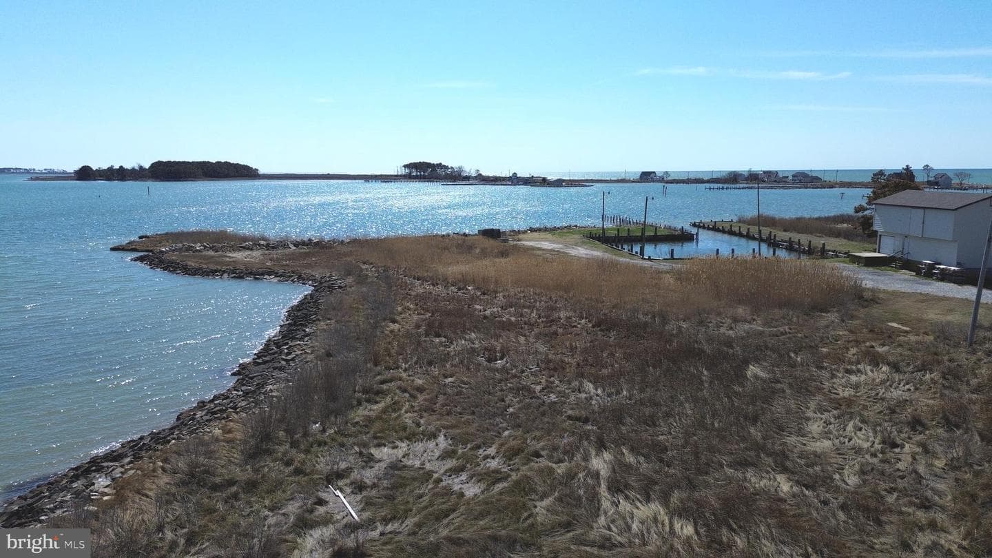 1630 Steamboat Wharf photo 9