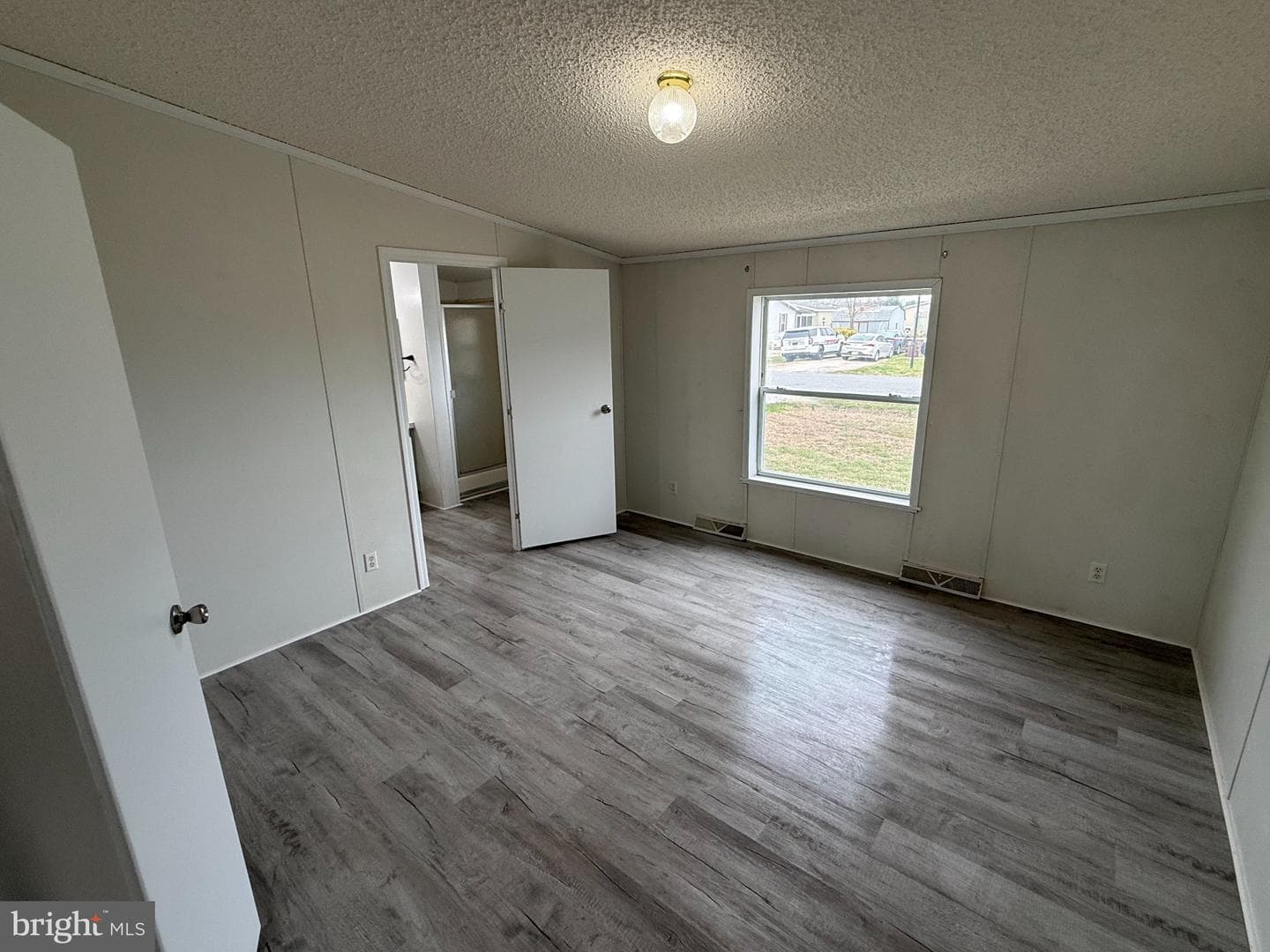 5959 Heritage Road photo 12