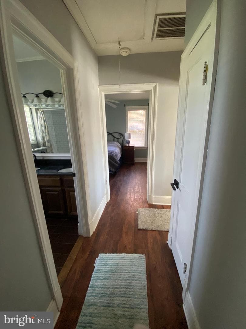 205 Somerset Ave photo 20