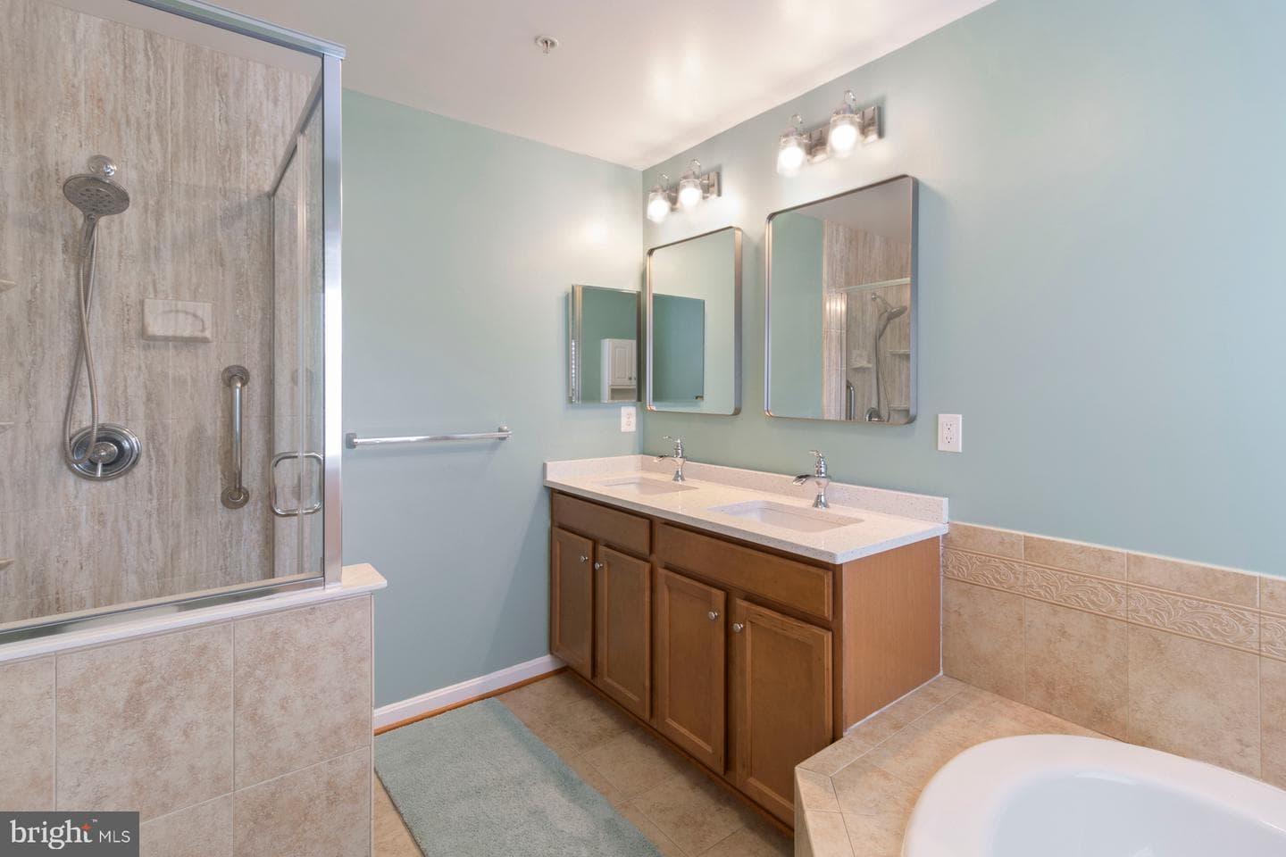 317 Shipyard Drive #67 photo 19