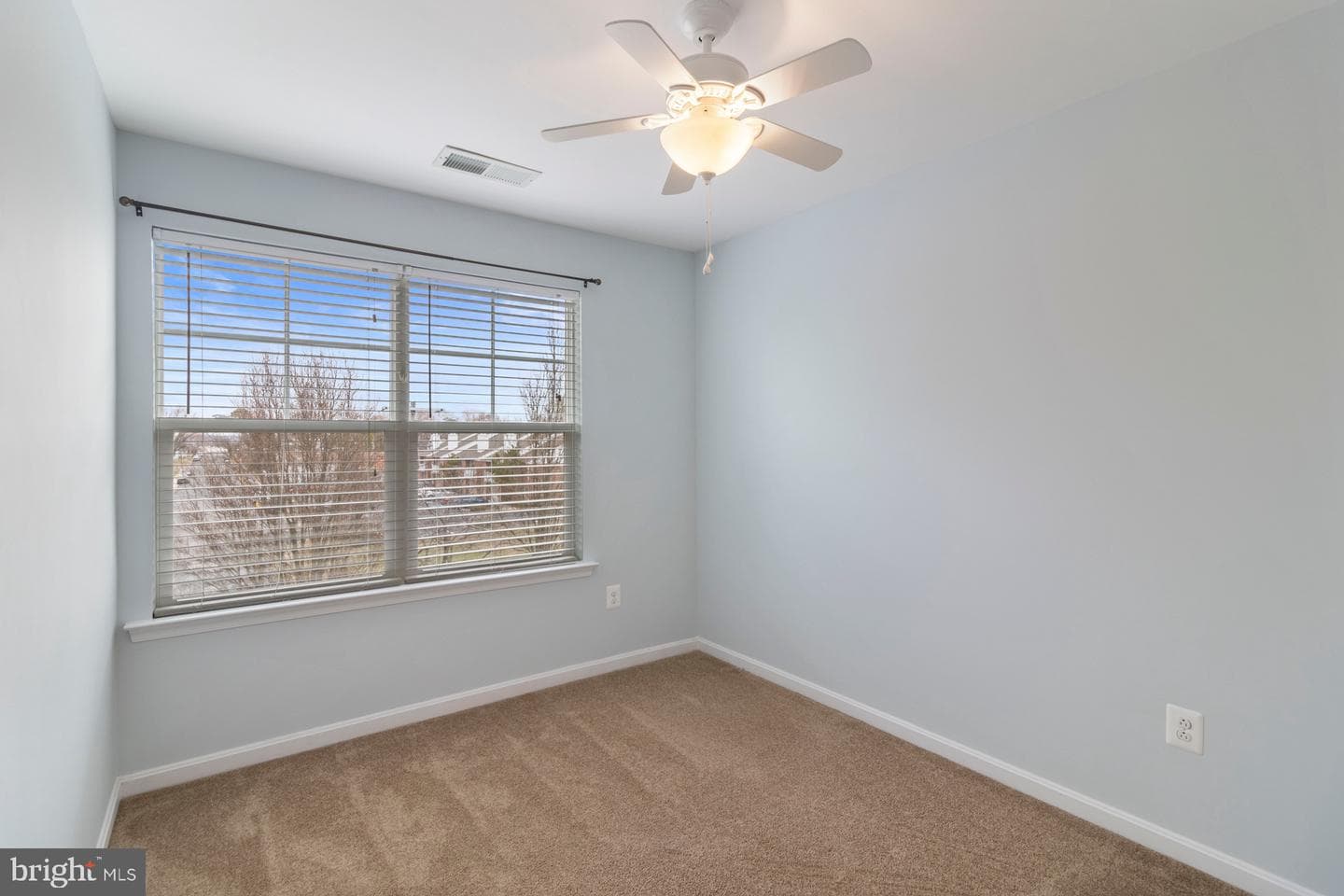 317 Shipyard Drive #67 photo 23