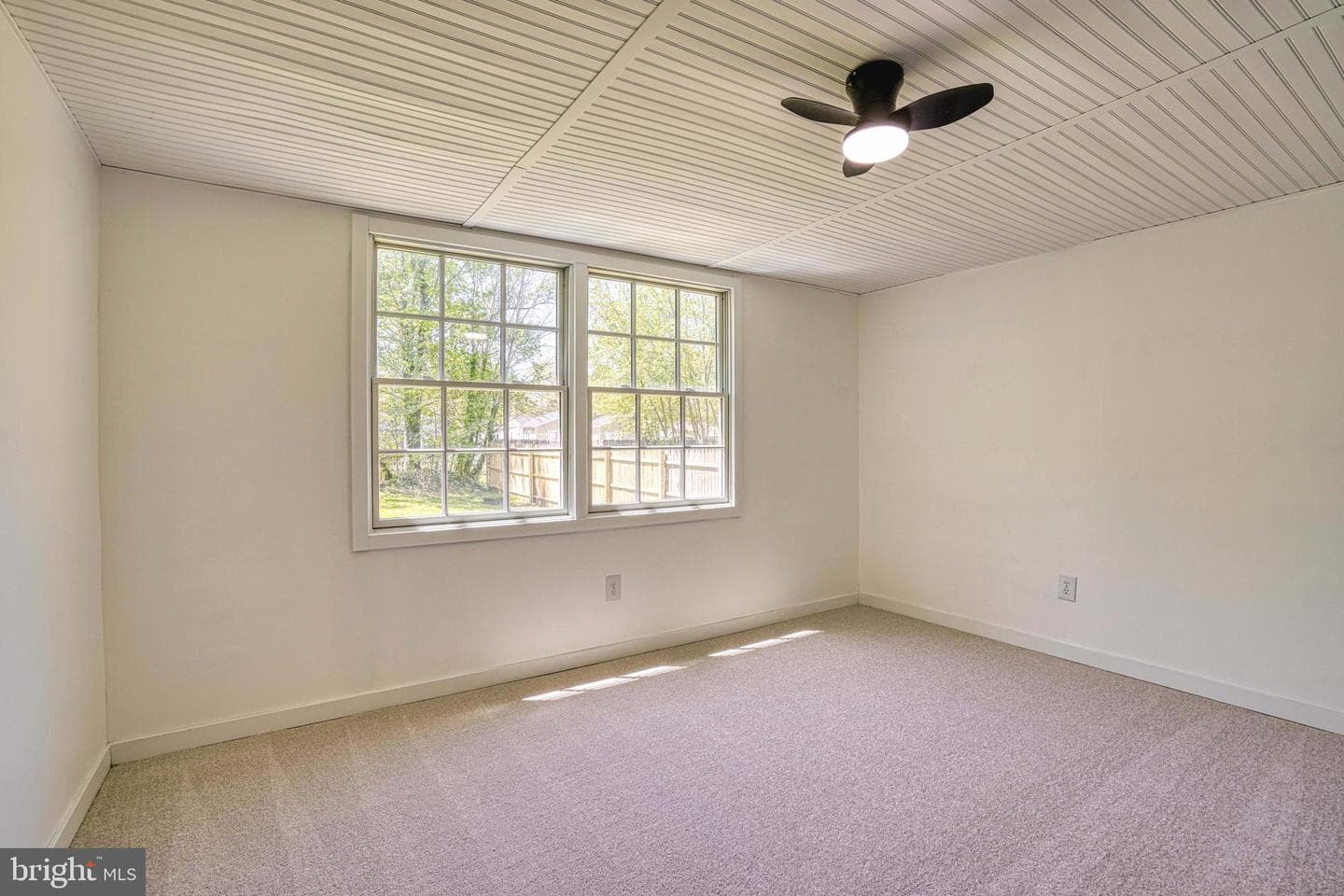 10 Bay View Avenue photo 17