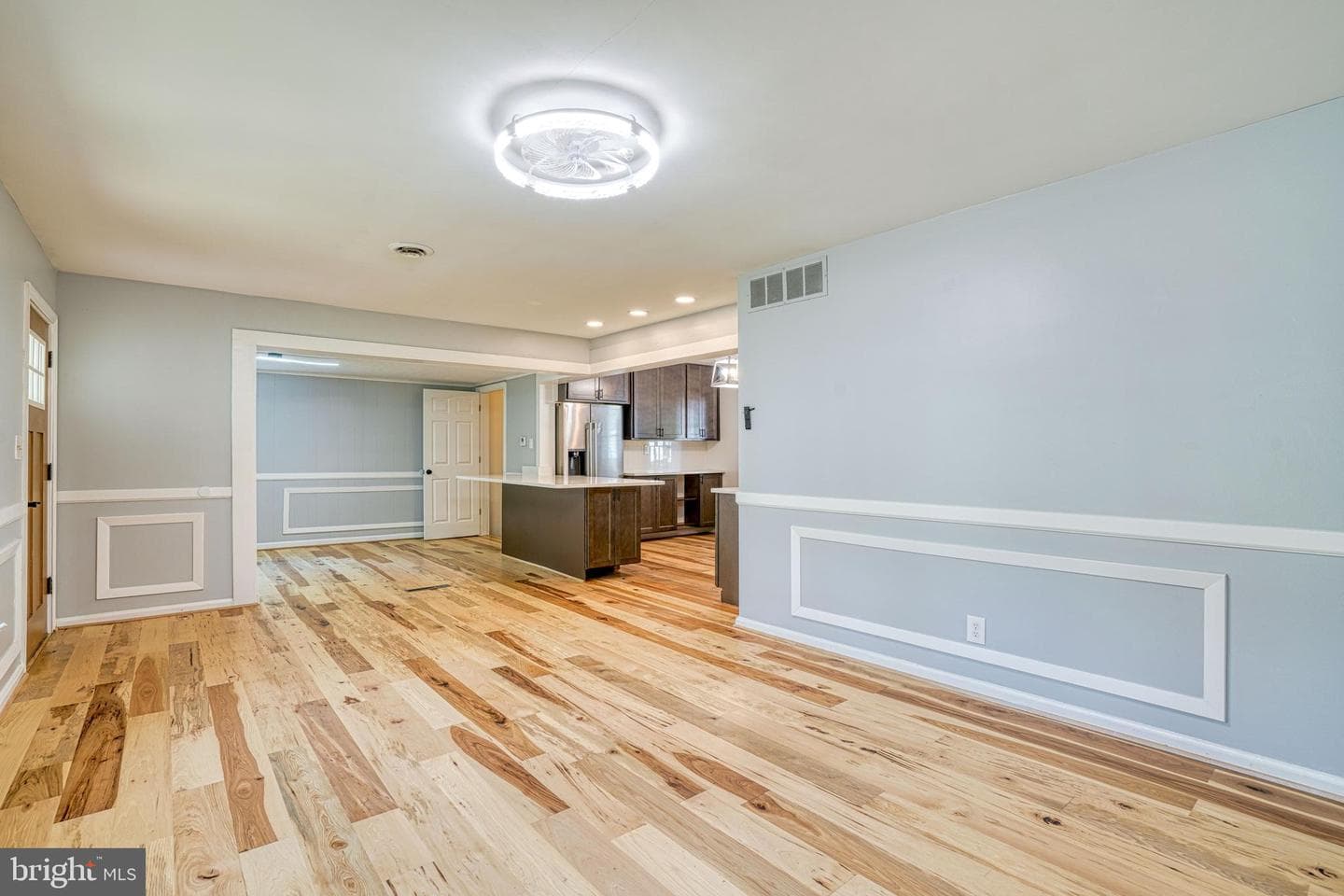 10 Bay View Avenue photo 7