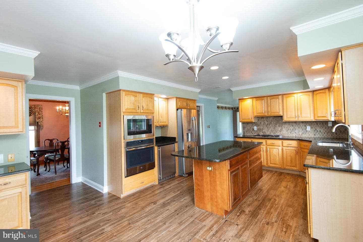 5403 Peach Tree Drive photo 24