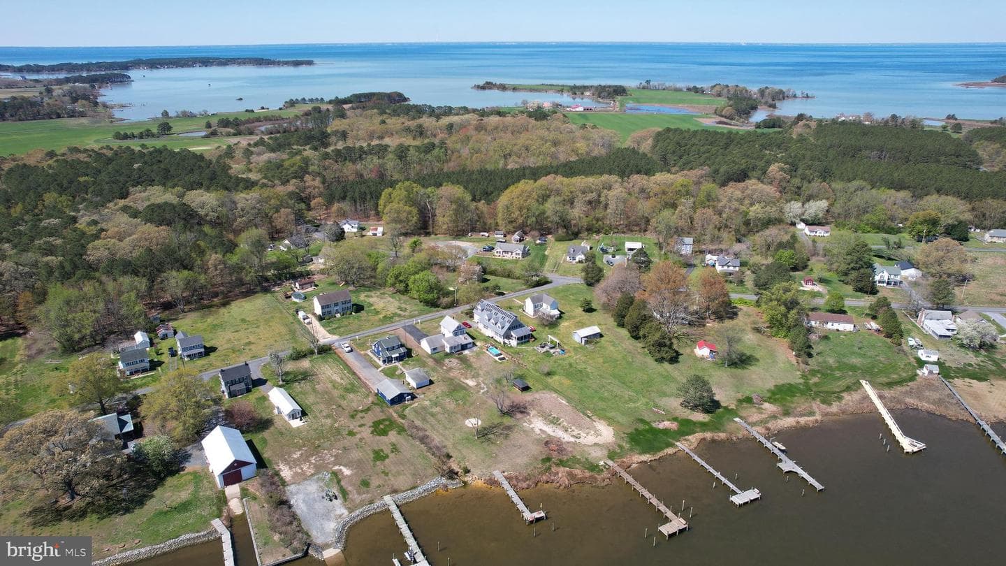 5841 Hudson Wharf Road photo 30