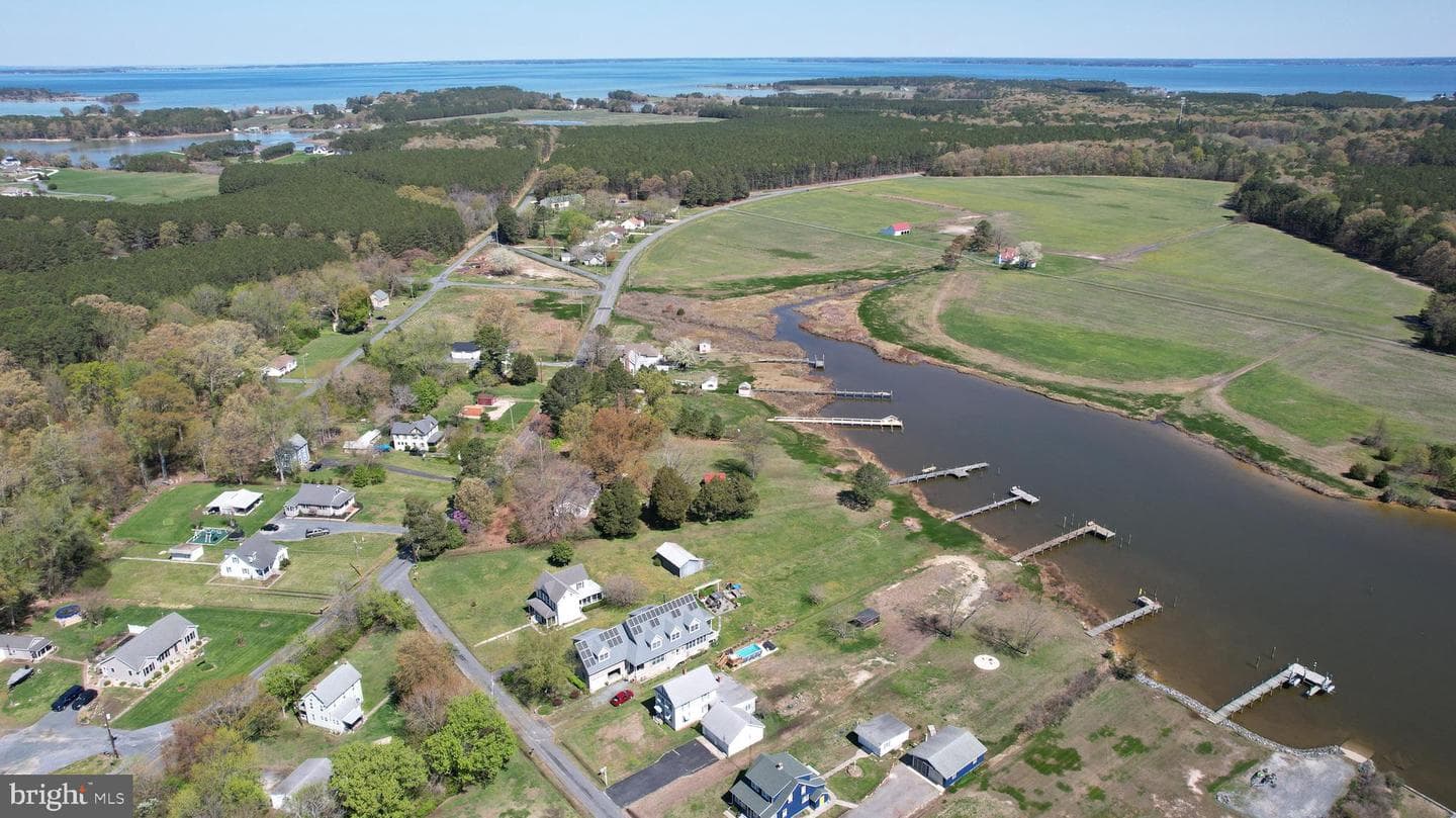 5841 Hudson Wharf Road photo 36