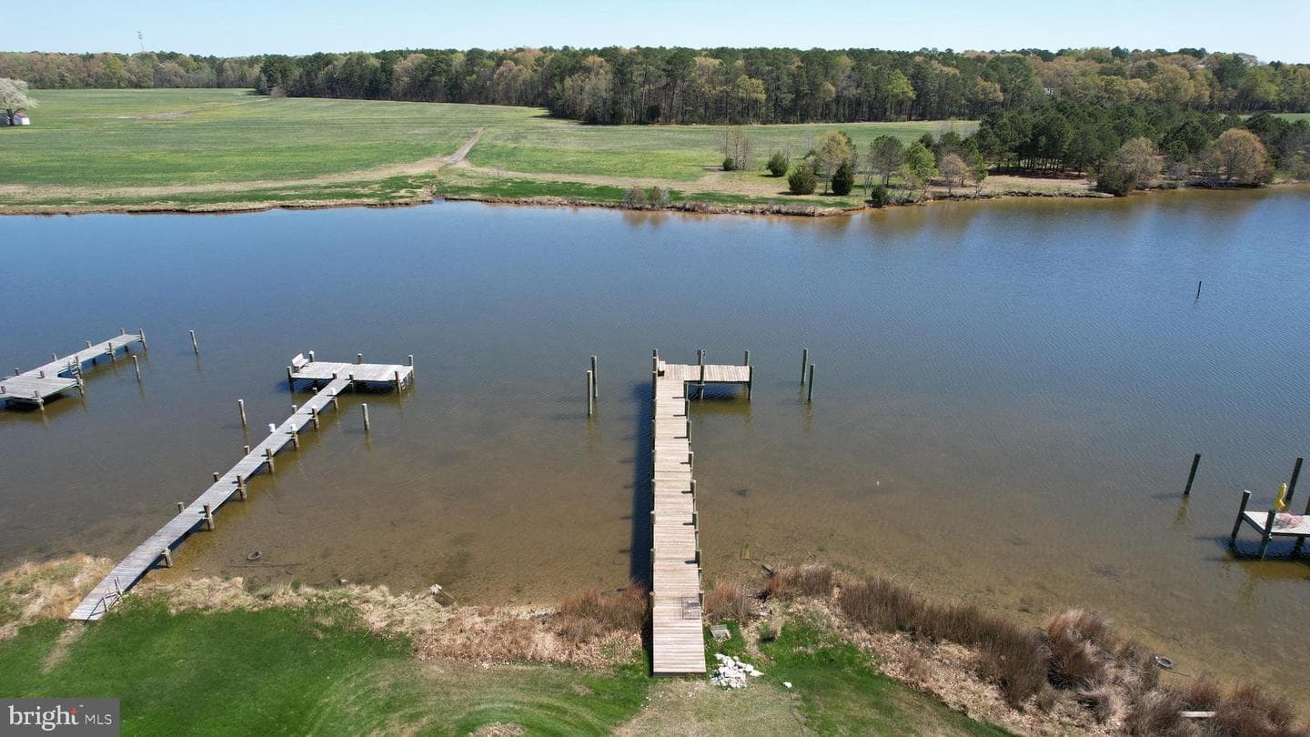 5841 Hudson Wharf Road photo 38