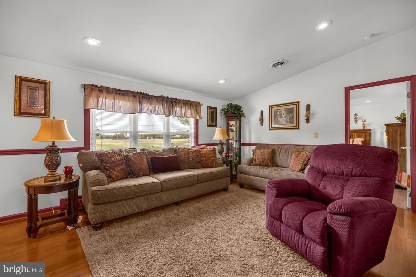 6933 Backlanding Road photo 7