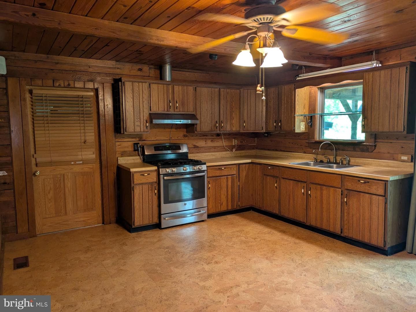 5610 Galestown Newhart Mill Rd photo 11