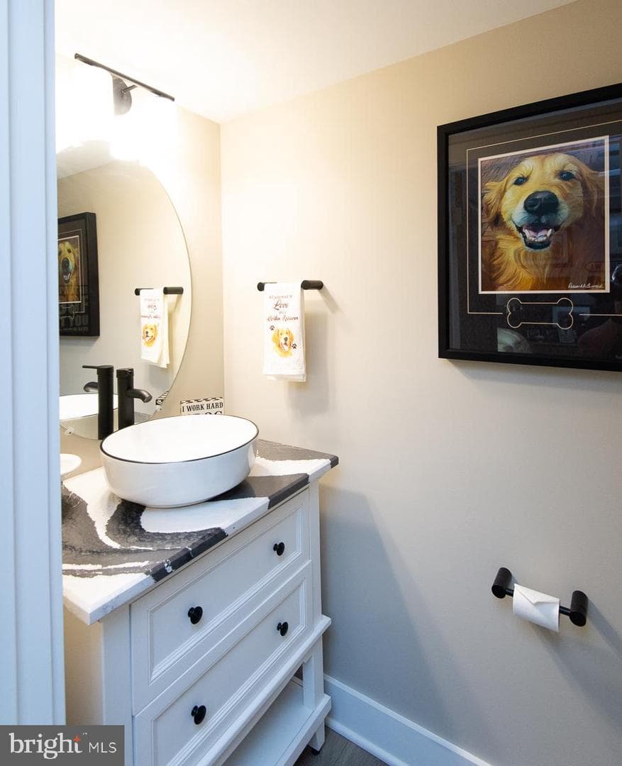 416 S Seaway Court #142 photo 10