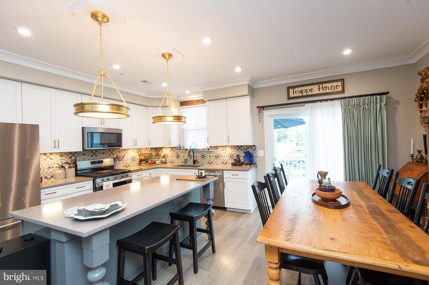 416 S Seaway Court #142 photo 18