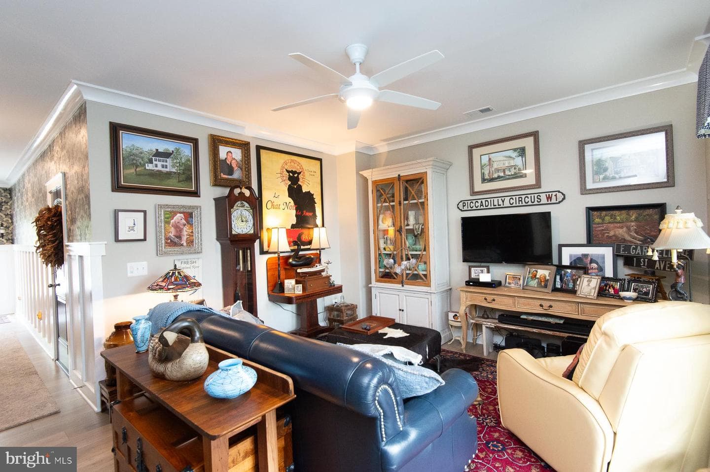 416 S Seaway Court #142 photo 8