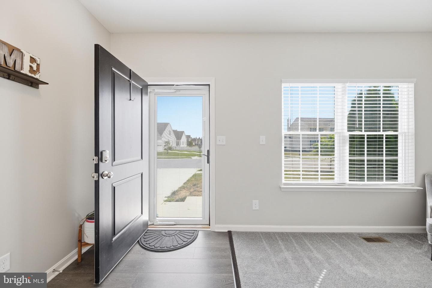 146 Regulator Drive N photo 3