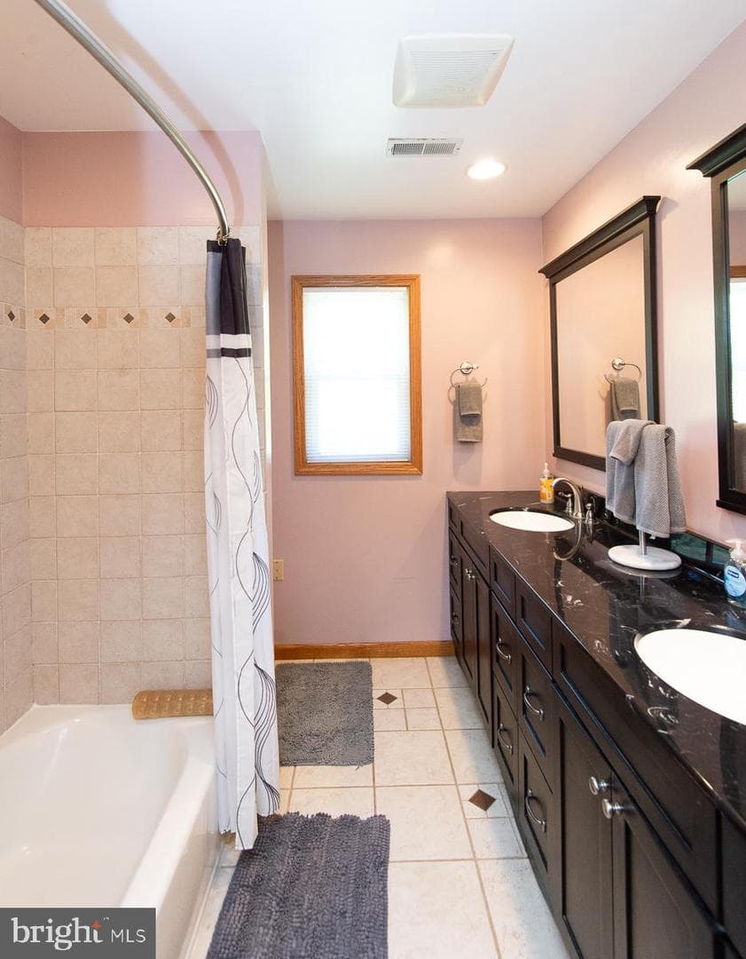 1661 Town Point Road photo 33