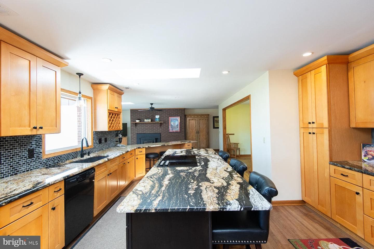 1661 Town Point Road photo 8