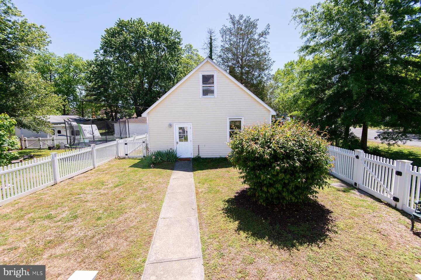 116 Glenburn Avenue photo 56