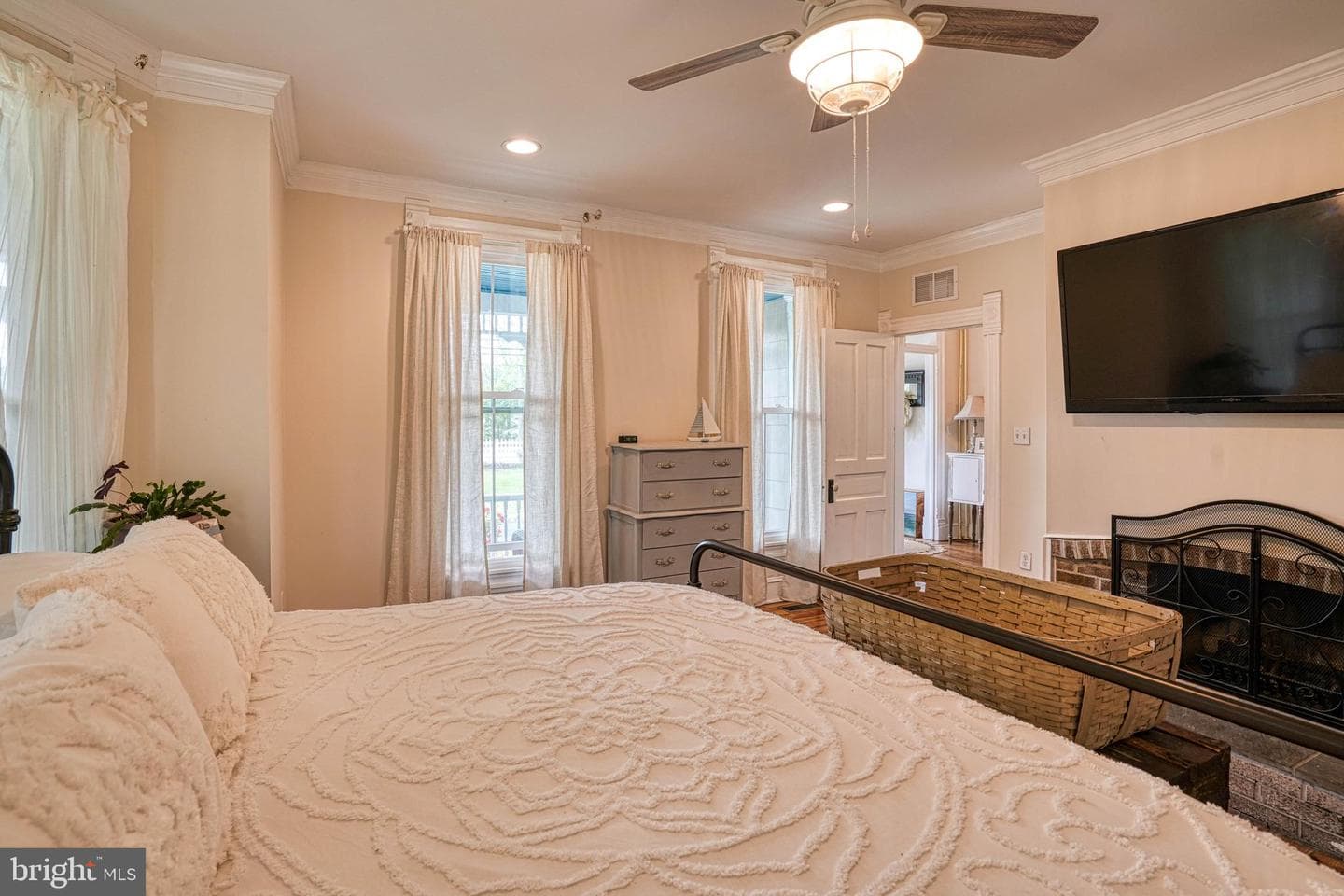 1311 Race Street photo 34