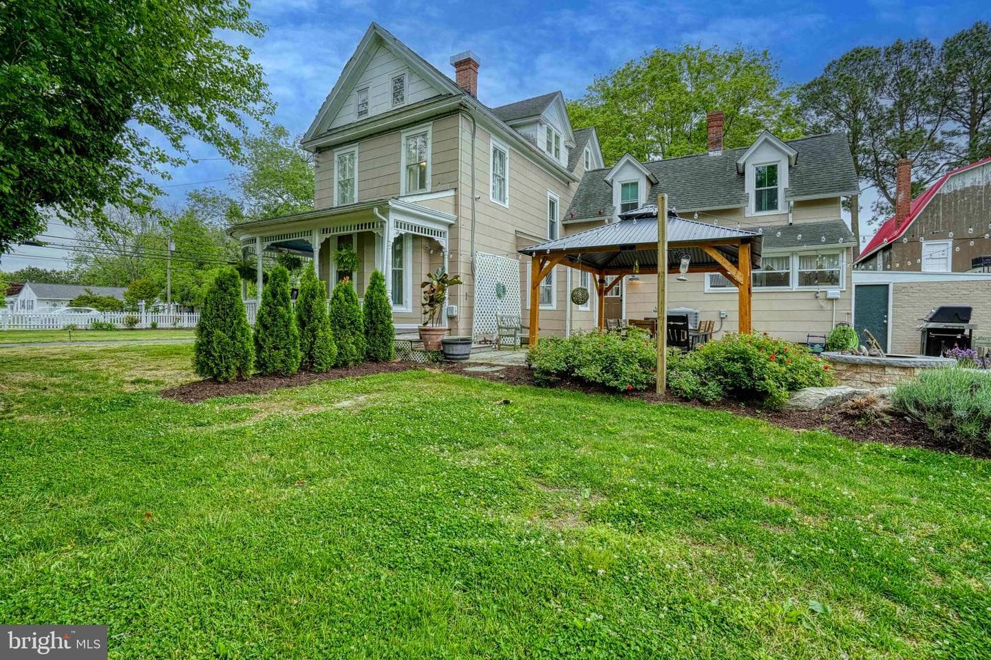 1311 Race Street photo 81