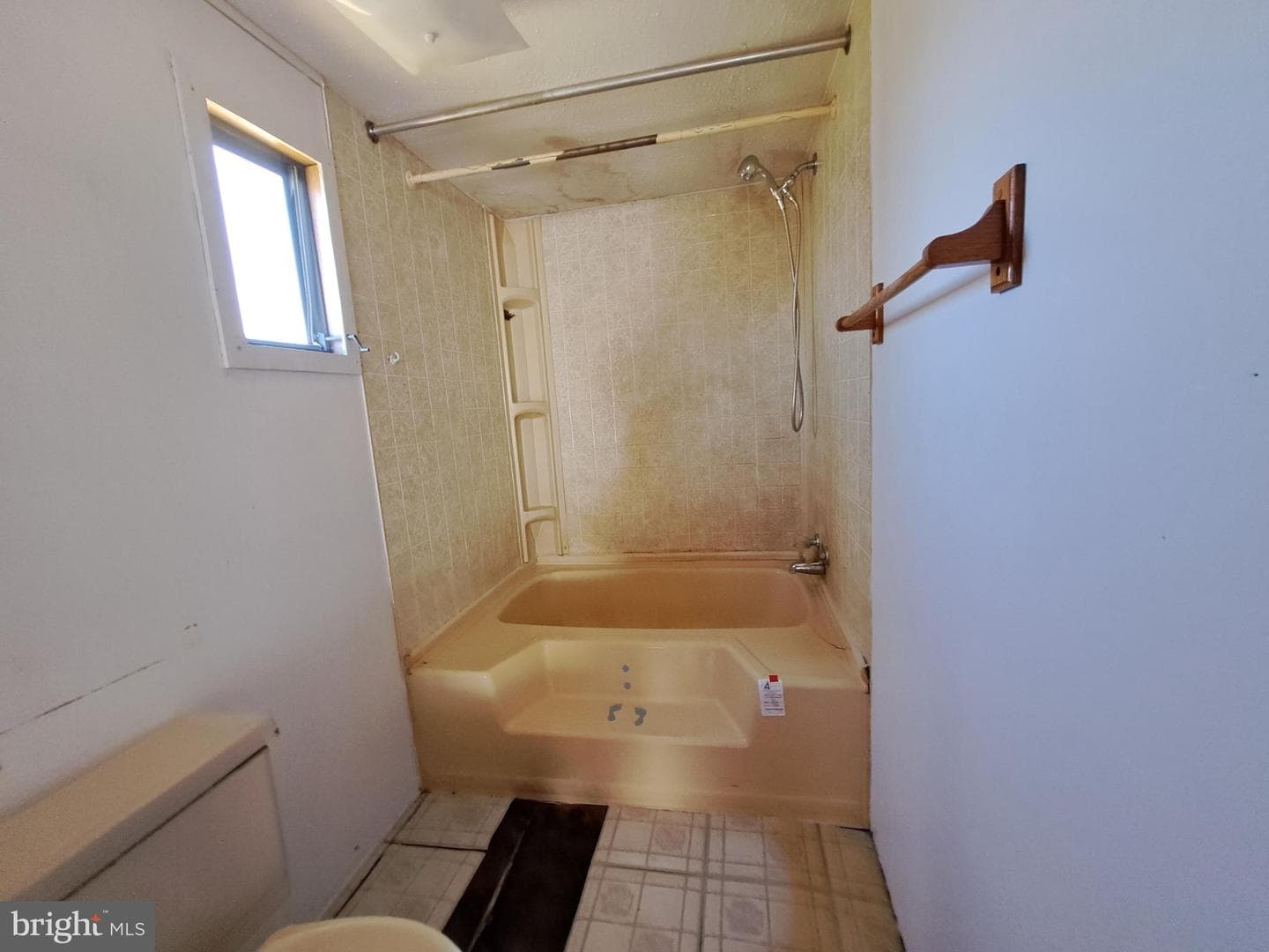 6706 Whiteley Road photo 19
