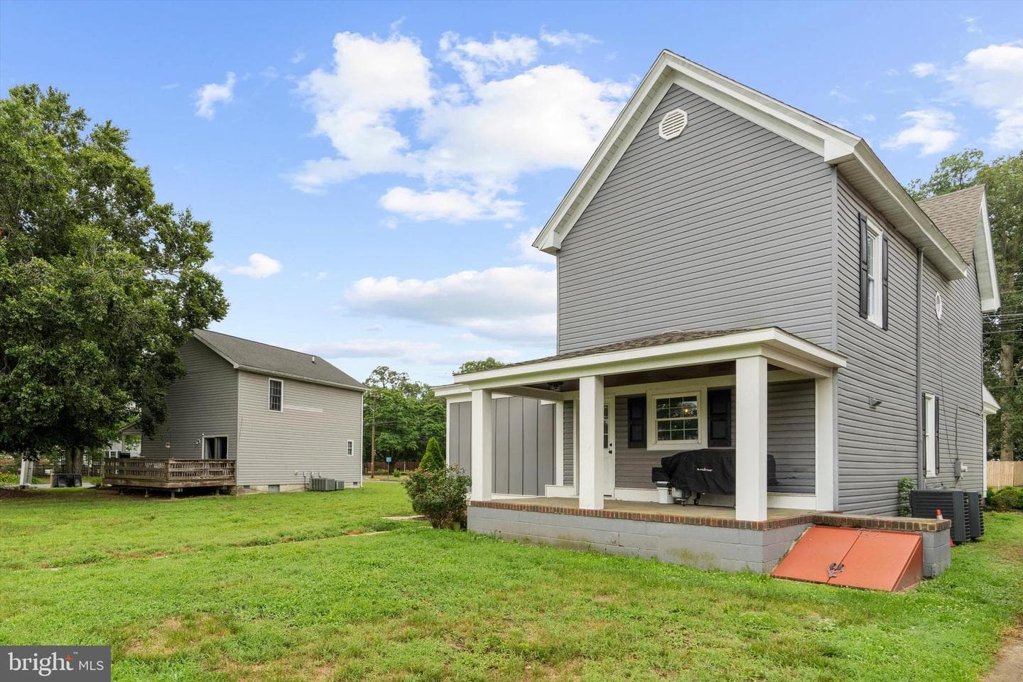 201 Oak Street photo 37