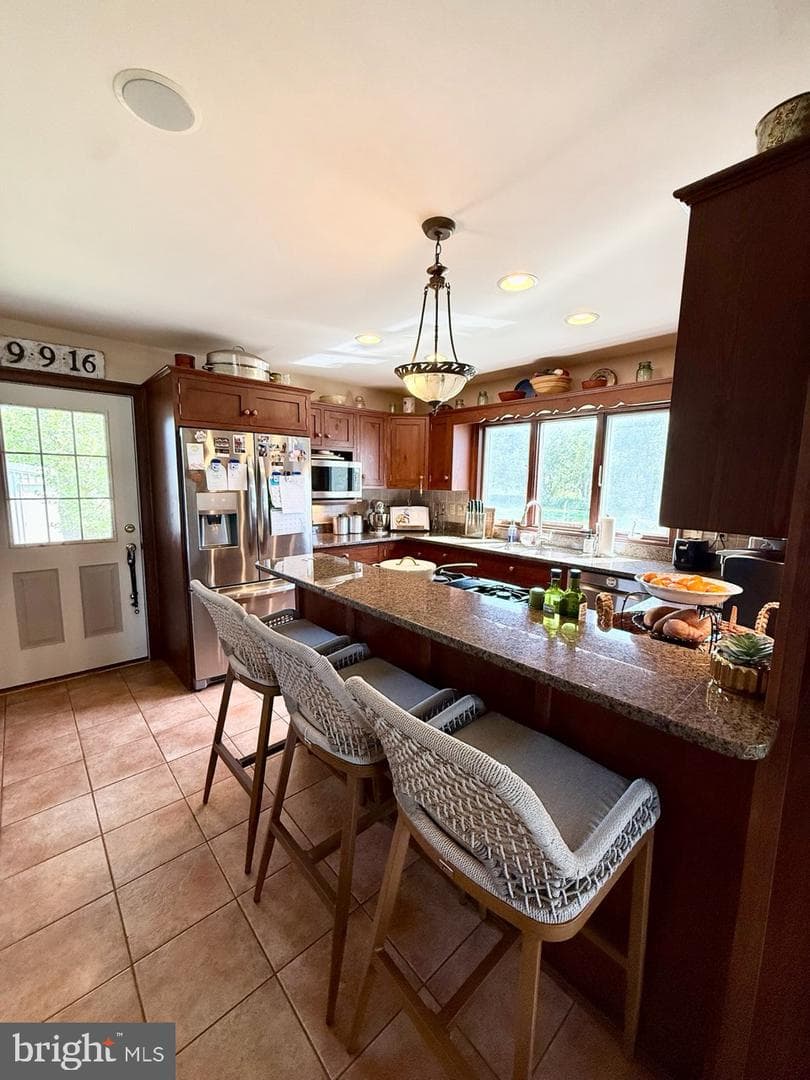 4928 Gregory Road photo 22