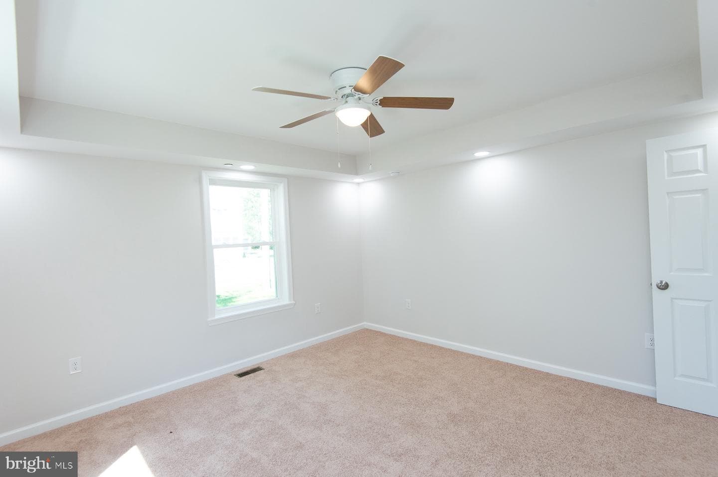109 Railroad Avenue photo 13