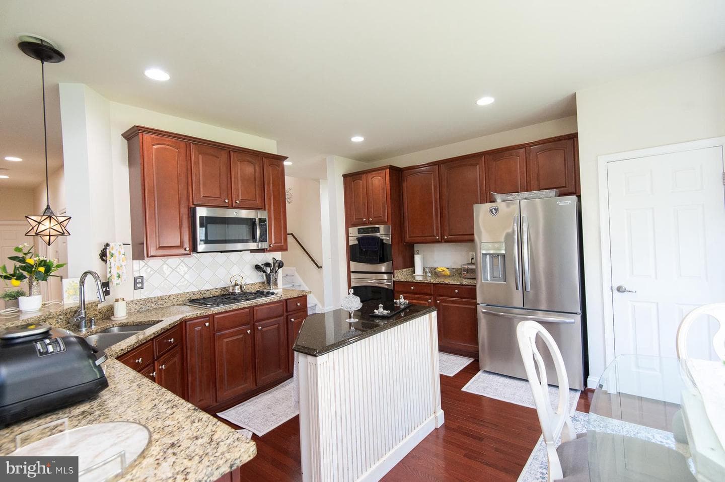 119 Regulator Drive N photo 17