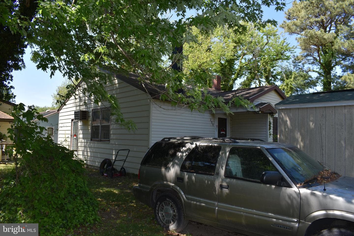 200 Wisteria Drive photo 4