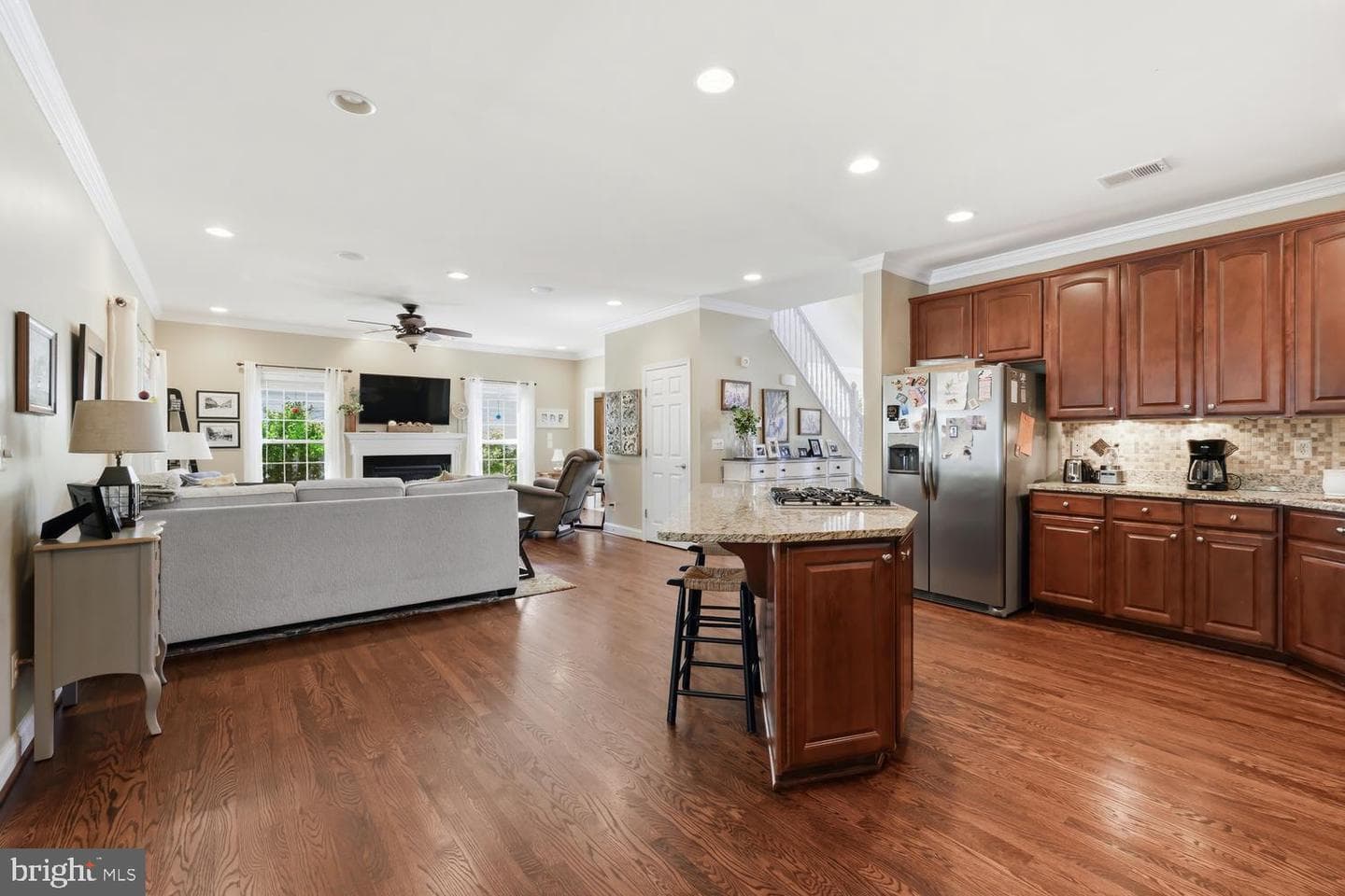 126 Regulator Drive N photo 18