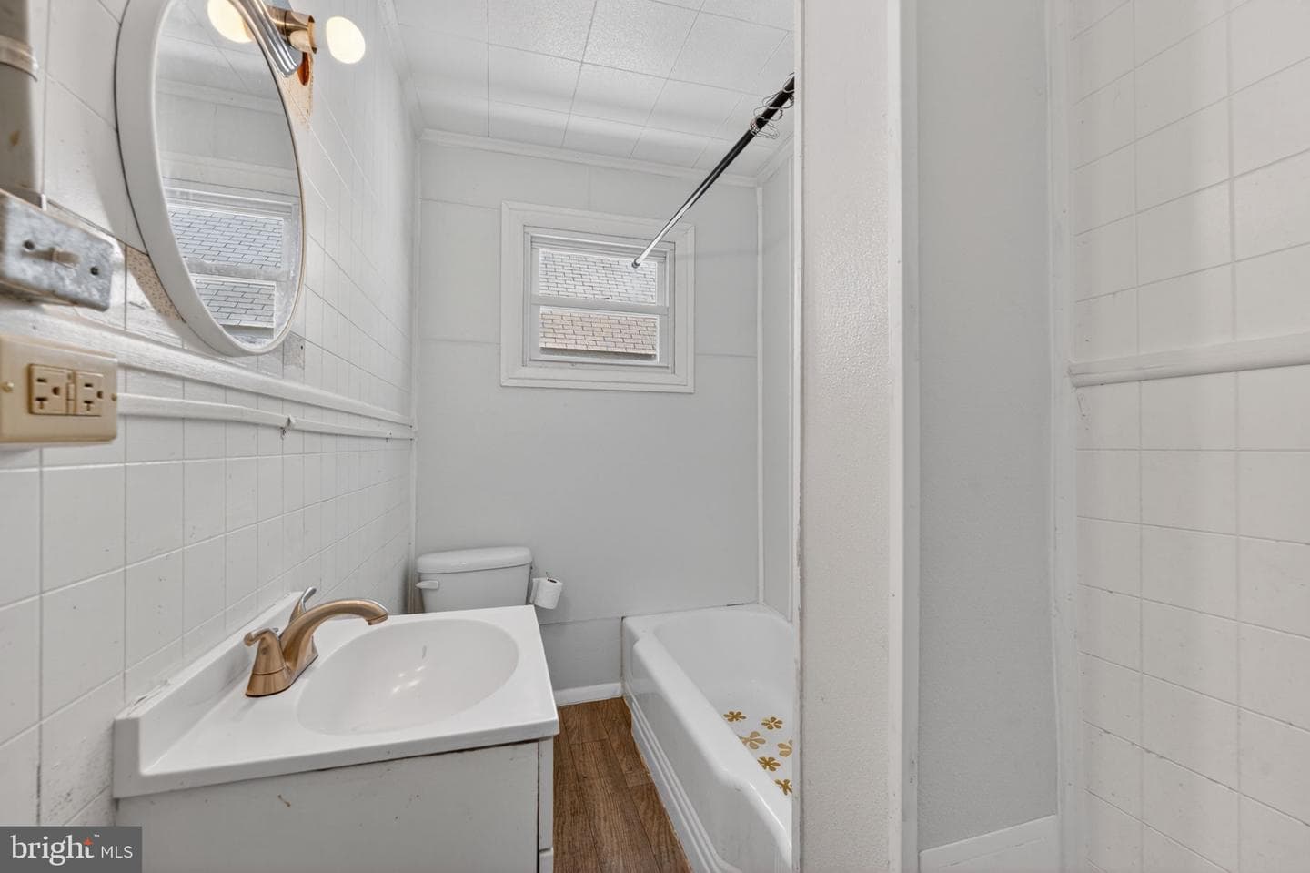 722 Glasgow St photo 29