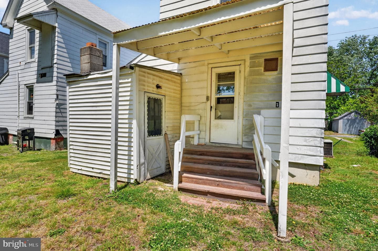 722 Glasgow St photo 30
