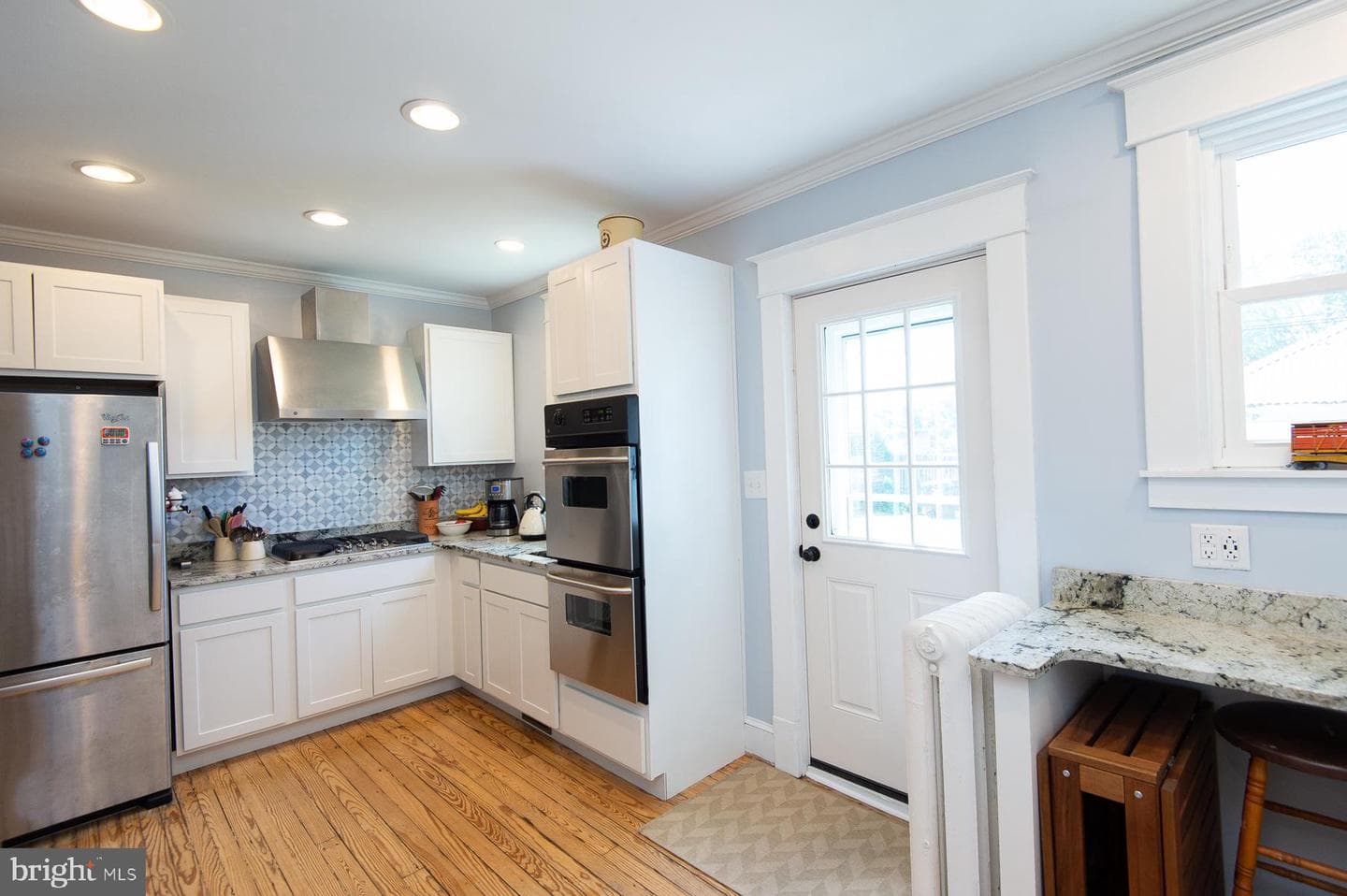 606 Locust Street photo 13